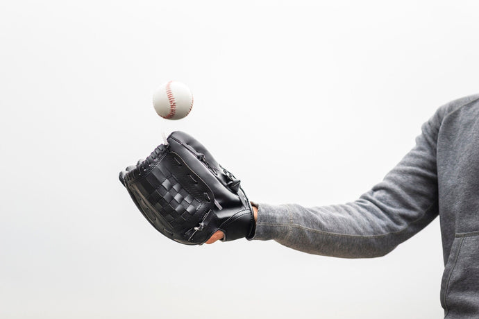 Baseball Pitching Sleeve Picks for Cold Winter Games