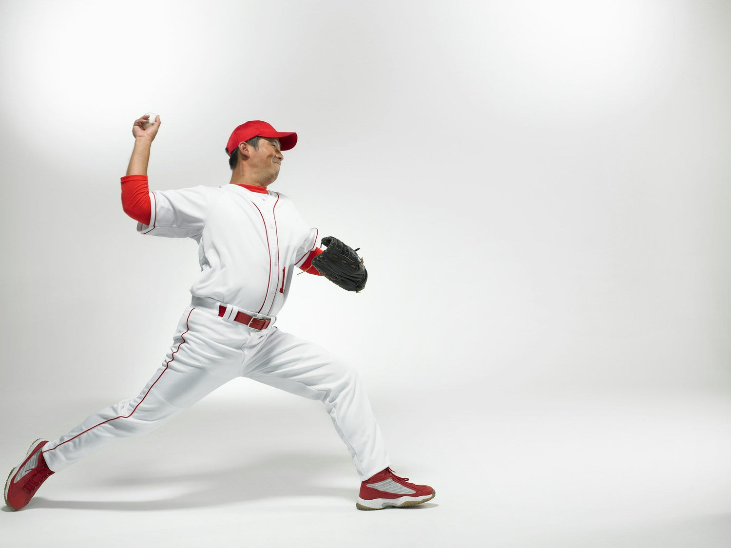 baseball throwing