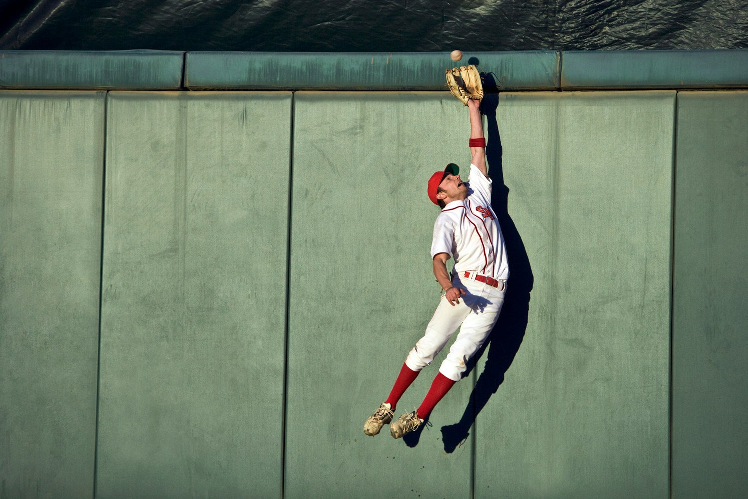 baseball pitching