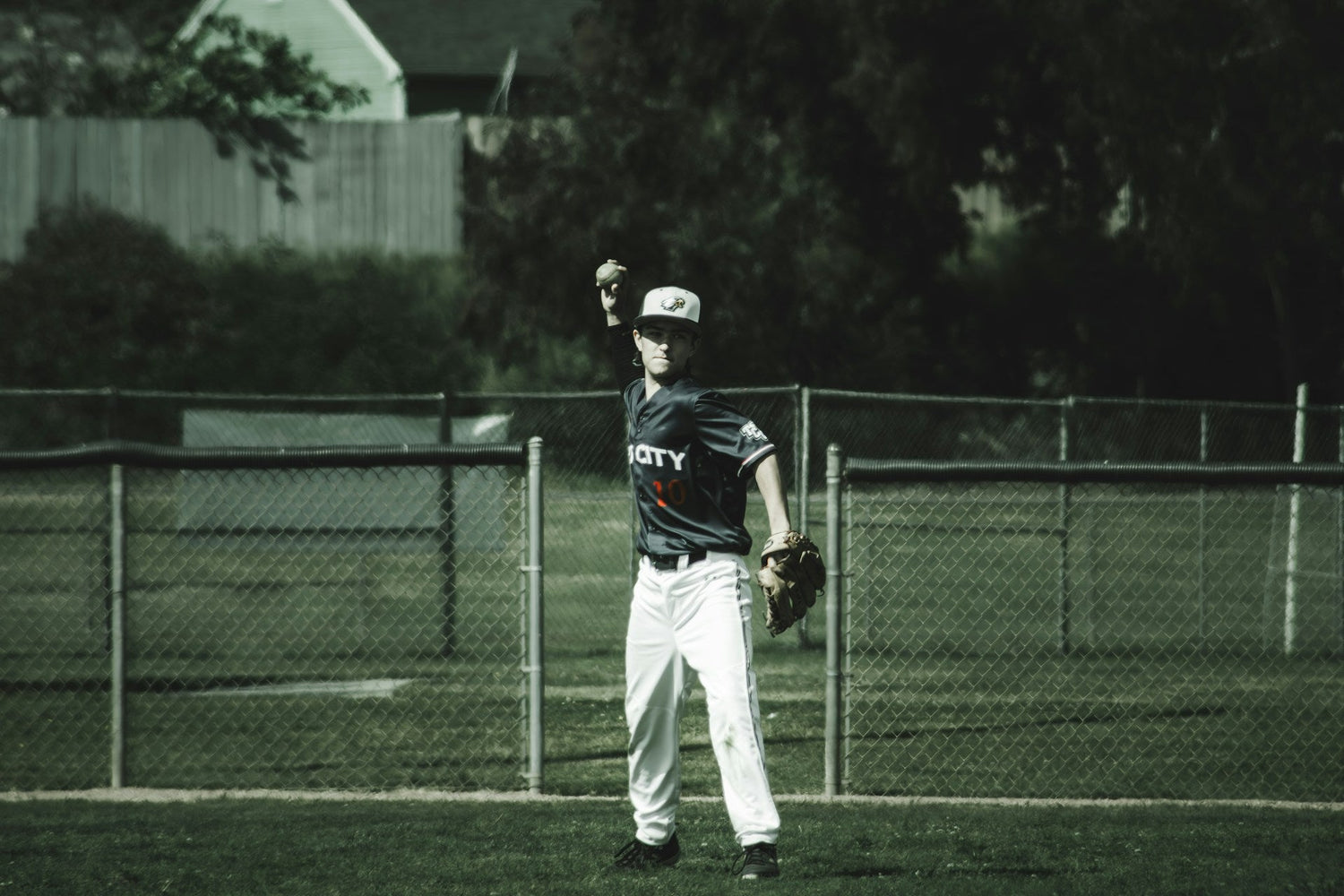 baseball throwing